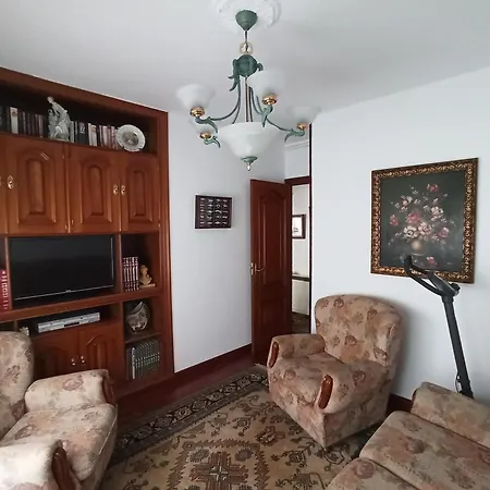 Pansiyon Habitacion, Bano Y Sala Privada En Mugardos