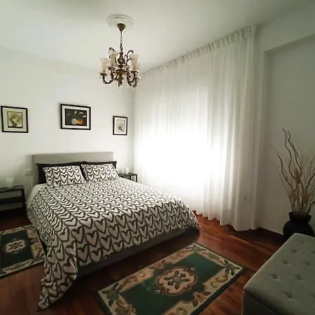 Habitacion, Bano Y Sala Privada En Pansiyon